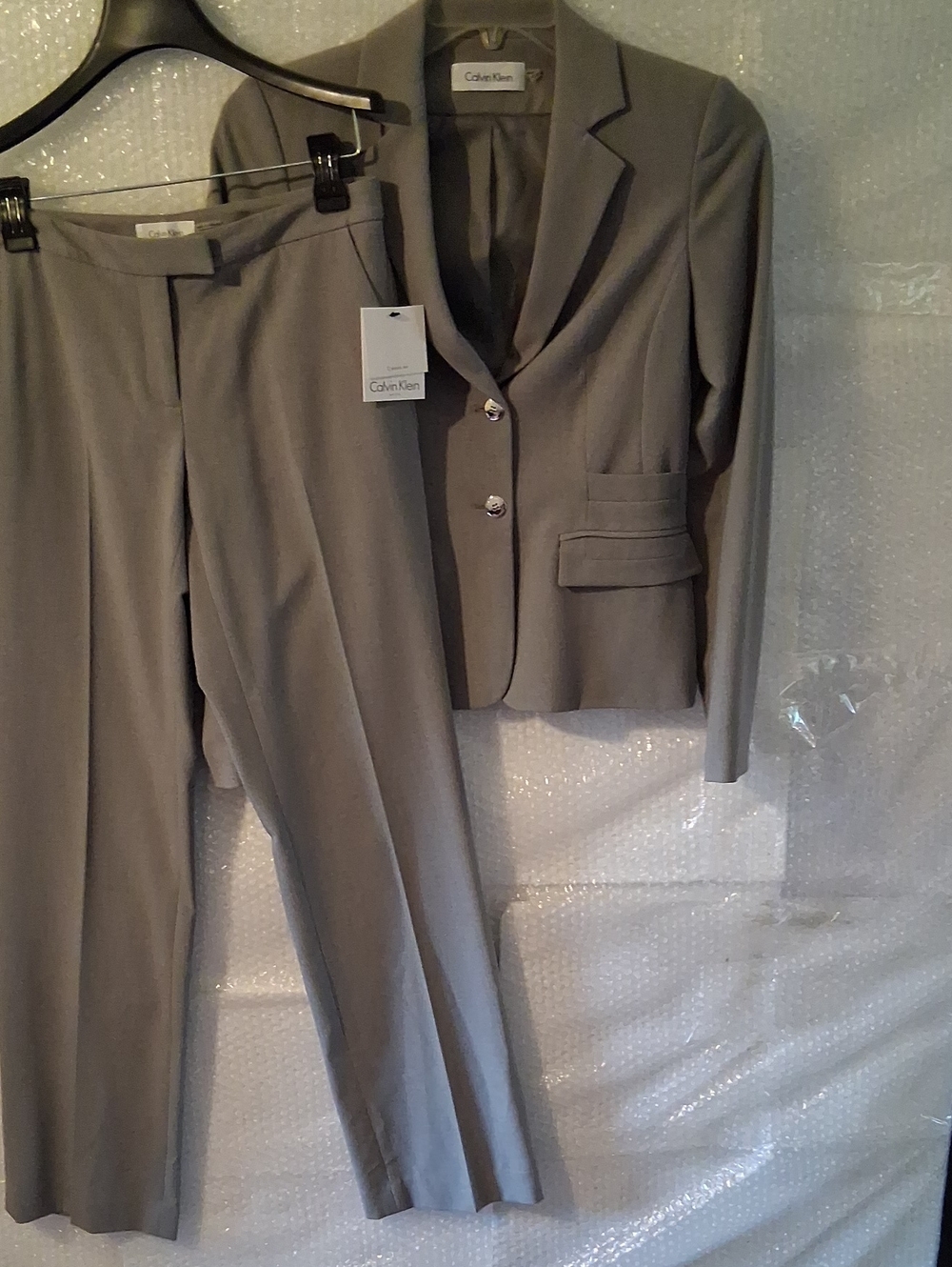 Calvin Klein Womens Light Gray Two Piece Suit Blazer & Trousers Size 2